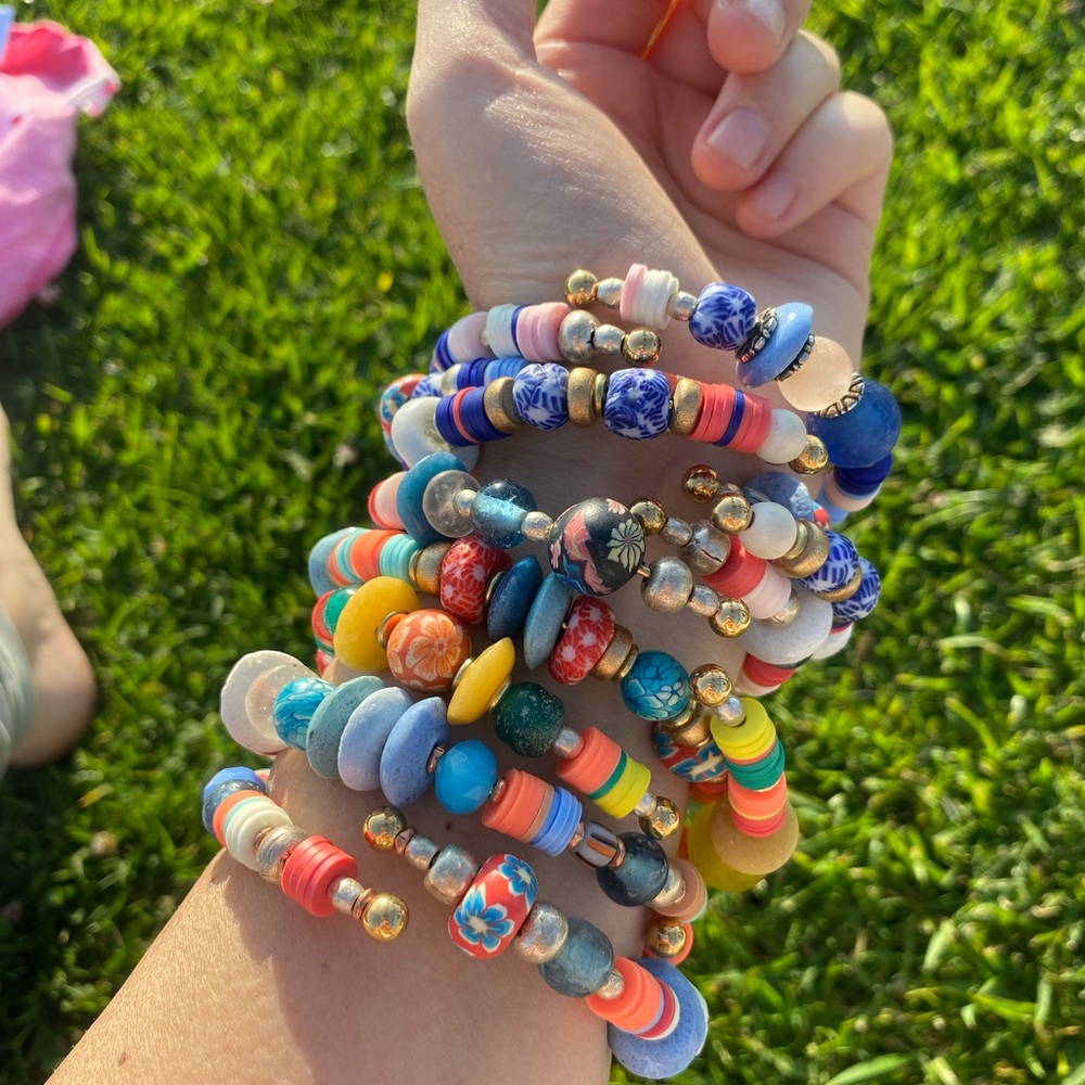 2 piece Handmade bracelet set /stack, in beachy blues. And pinks - Picture 9 of 14